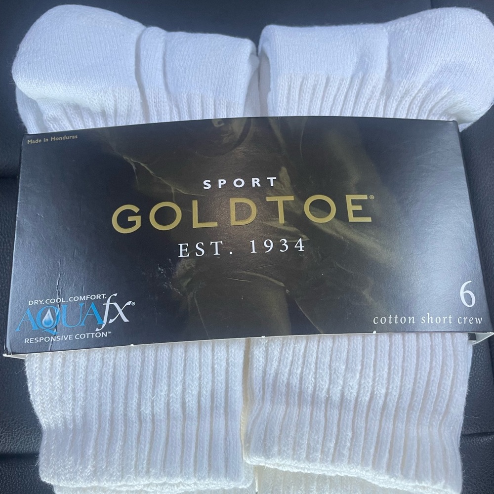 Gold Toe White Athletic Socks Ribbed Crew
